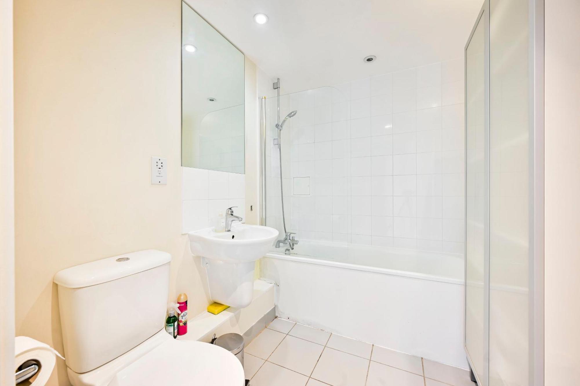 Appartamento 2 Bed Flat Next Old Street Tube Londra Esterno foto